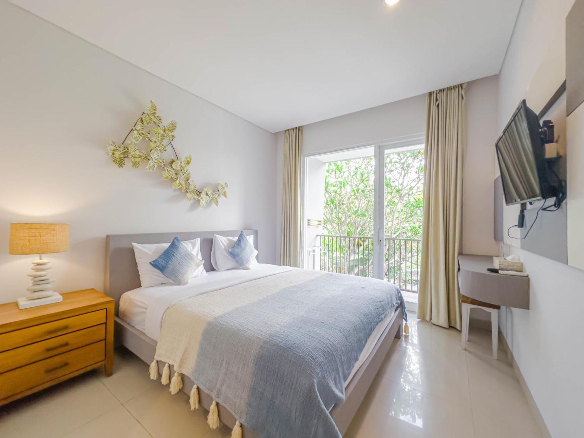 Hola Seminyak Hotel Room photo